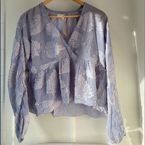 Aritzia NWOT Peplum Blouse S